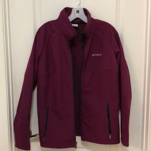 Columbia burgundy women’s fall jacket